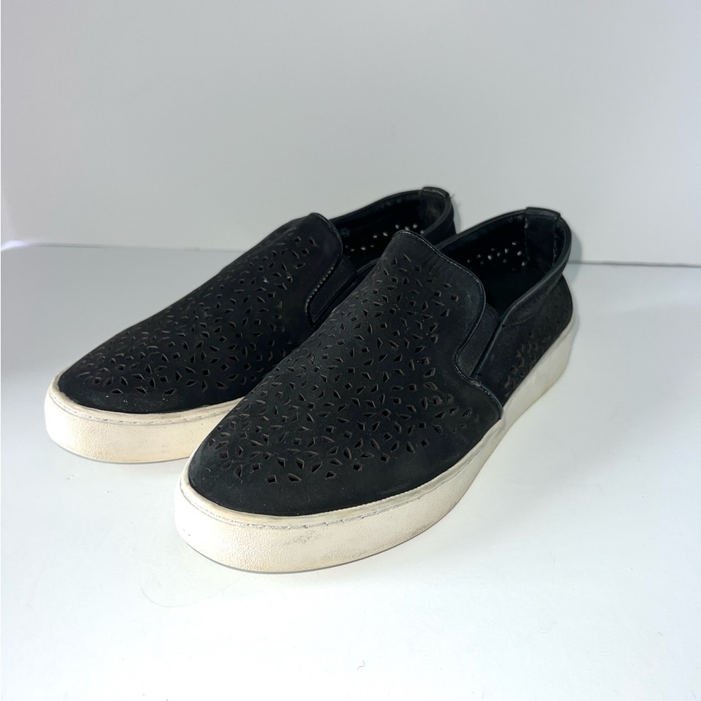 Vionic Women's Perforated Slip-on Sneaker, Black, Sz 6